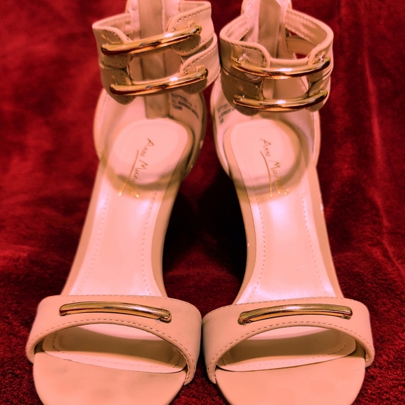 Anne Michelle Rapture-54 Sz 7 Women's Stiletto Heel Sandal Shoes Tan - Picture 12 of 12